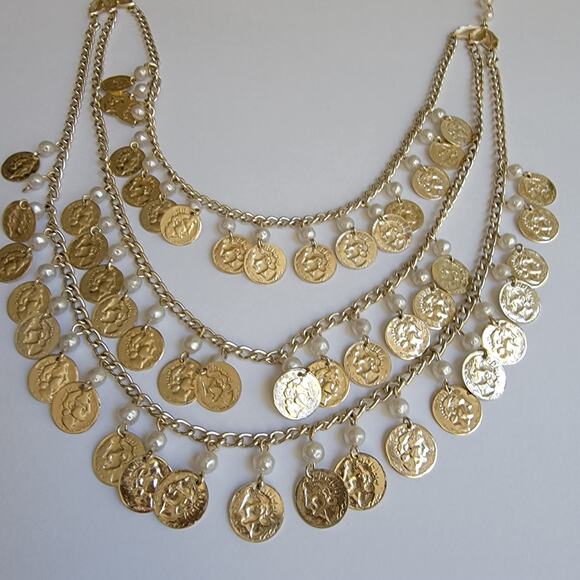 Vintage Gold Medallion Pearl Bib Necklace from Japan - Picture 5 of 10